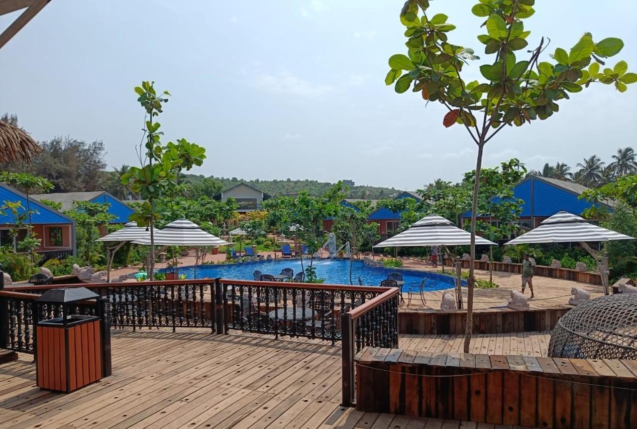 Mayfair On Sea, Morjim Beach, Goa エクステリア 写真