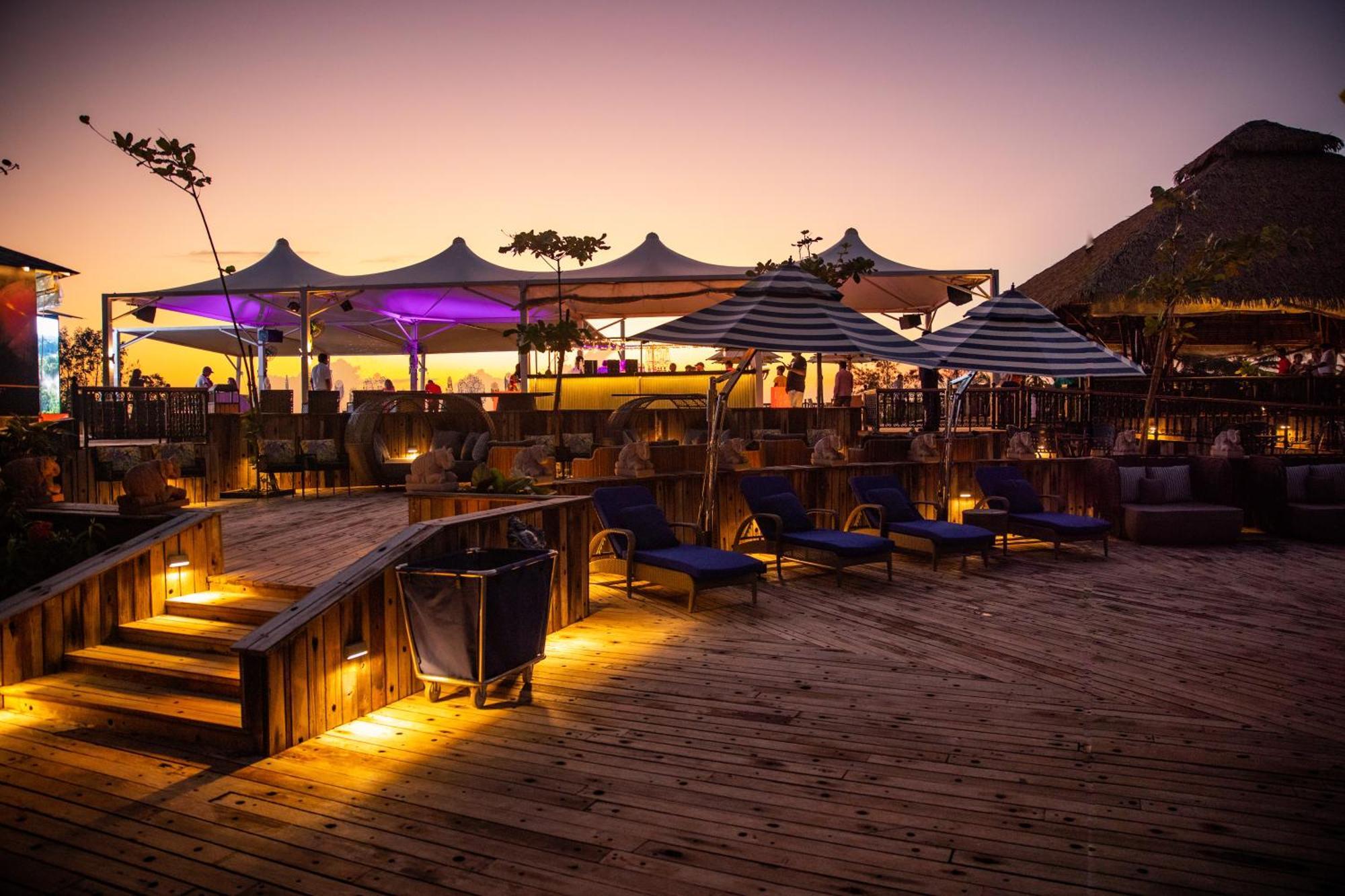 Mayfair On Sea, Morjim Beach, Goa エクステリア 写真